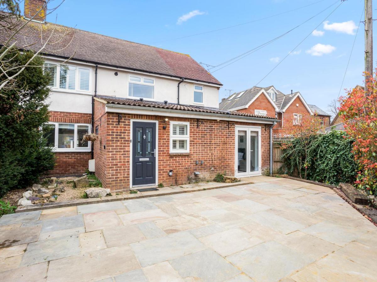 Large Modern Family Home Windsor Luaran gambar